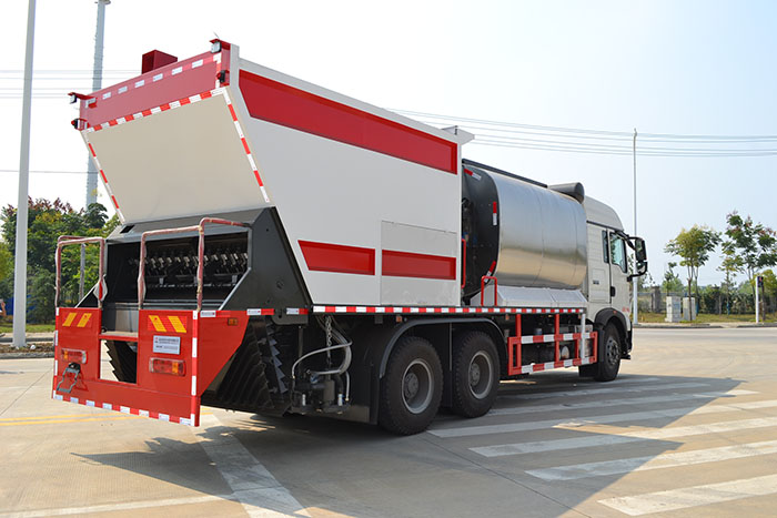 重汽YZR5250TFCZZ6同步碎石封層車(chē)